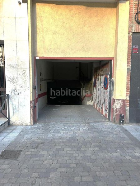 Foto 7a26865d-fdf2-4bd0-b309-6c37bdb639ad. Aparcament cotxe a Casco Antiguo Leganés