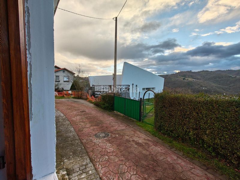 Foto f4626a6d-efb8-4ec0-998b-5e29e22f05de. Casa a calle cotayo 67 a Carbayin-Lieres-Valdesoto Siero