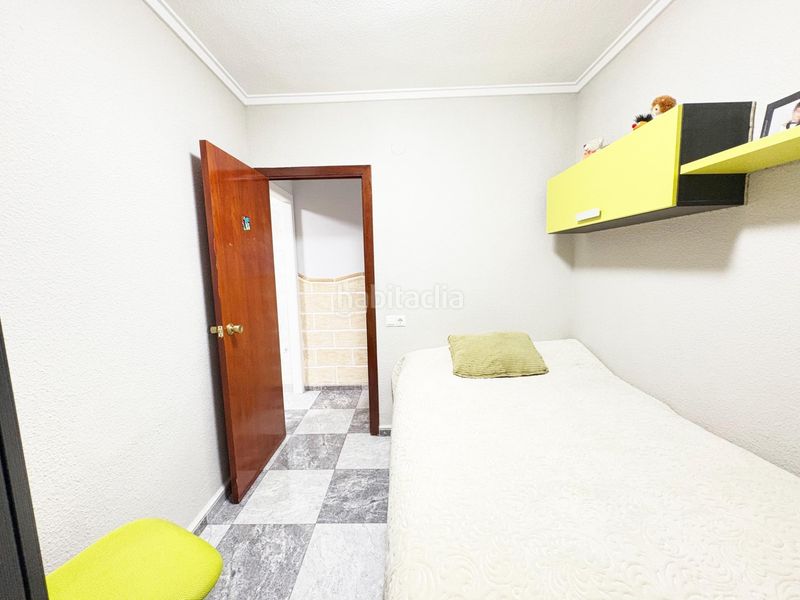 Foto a81a72ee-cd54-4c27-bb07-297275c66736. Apartament a Almoradí