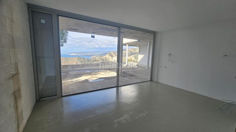 Foto dd9daae4-b89b-4677-bfa3-573ad52bec66. Casa amb aparcament a Las Palomas Almuñécar