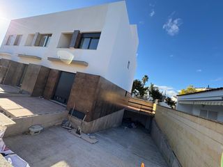 Casa adossada a Calle Calle Timonet