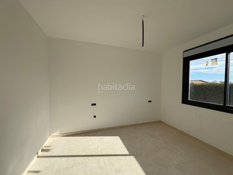 Foto f87db682-2deb-4dec-ac88-113cfc16f0b7. Casa adossada amb aparcament a Boverals-Saldonar Vinaròs