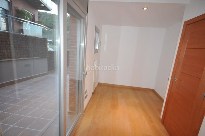Foto 310c961f-4201-43f0-bc7c-71a10948af1e. Pis amb aparcament a Vallcarca - Penitents Barcelona