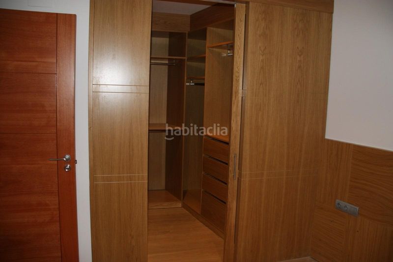 Foto aea9fd22-b773-4544-90b1-15cf8ad254d6. Pis amb aparcament a Vallcarca - Penitents Barcelona