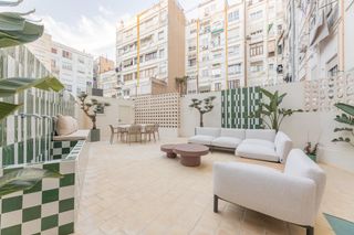 Etagenwohnung in Gran Via. El mejor piso de conde de altea? 230m2, reforma de autor y oasis