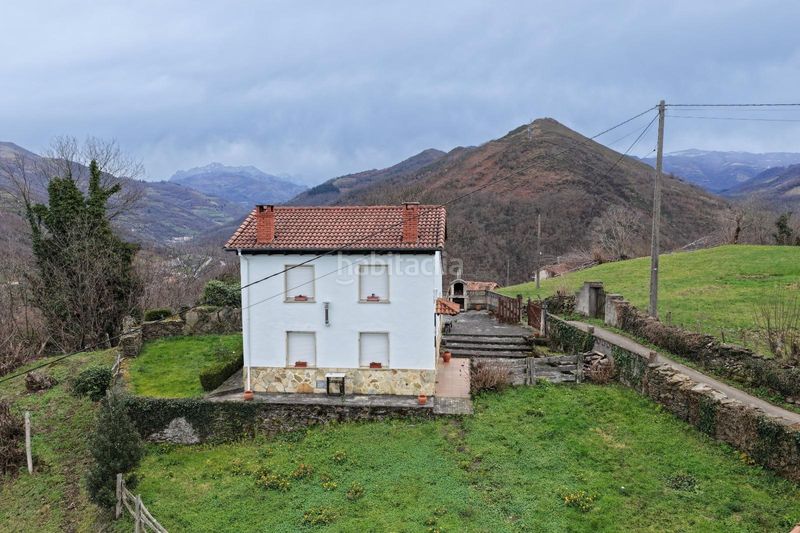 Foto 91ee6e7e-d457-4275-a29b-8ea2fff81af3. Chalet en llanas refugio rural en el corazón de asturias en Aller