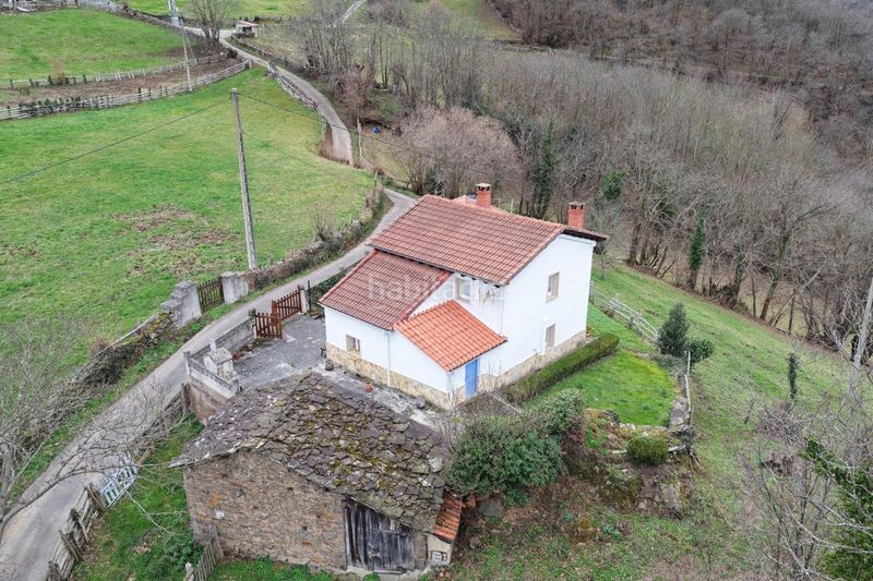Foto a9ddc456-3d2f-4e10-a3b1-c92698c5e284. Chalet en llanas refugio rural en el corazón de asturias en Aller