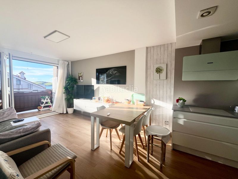 Foto 102afe99-2f63-4abb-b745-b90cb40e24f7. Pis amb aparcament piscina a Mogro Miengo