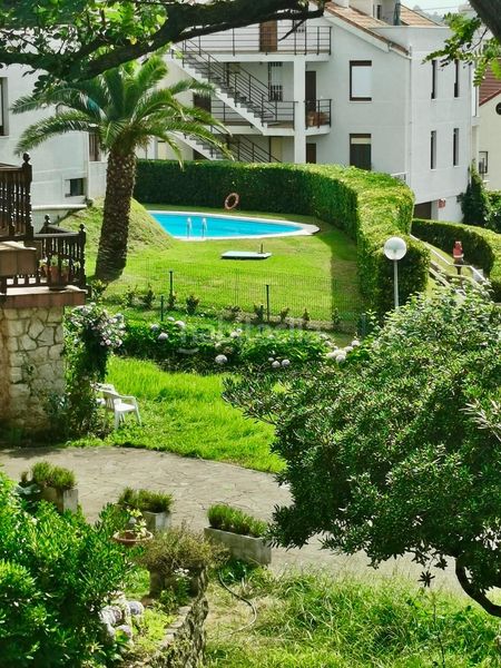 Foto 6b31184e-372d-44ee-8b76-03b00ff5b578. Pis amb aparcament piscina a Mogro Miengo