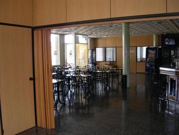 Foto 27e6c117-60f8-40bb-bdea-4c8e2fb8dd83. Edificio in Móra la Nova