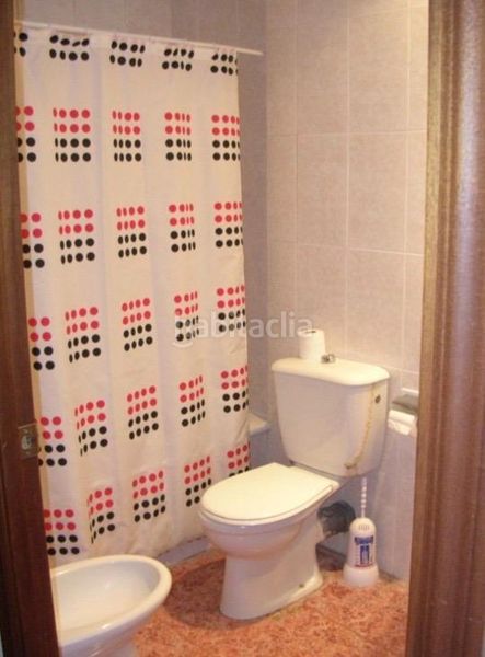 Foto 9bdf5b0a-5e22-464c-ab84-060bc4e28e8c. Edificio in Móra la Nova