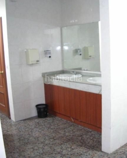 Foto cb37eb72-b8be-4f6c-99d4-946315ddfedc. Edificio in Móra la Nova