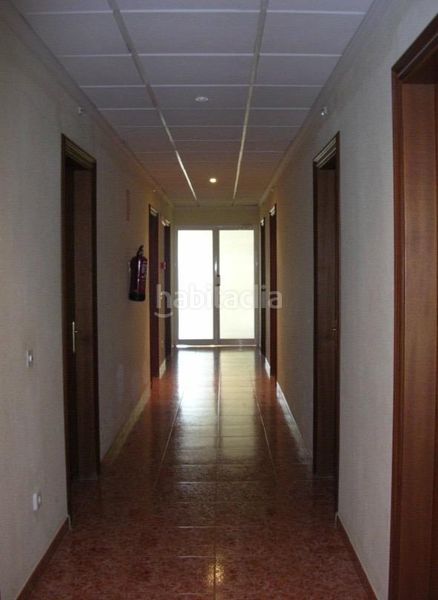 Foto 4abb3a96-7a6b-4c7b-a256-8c743d5ce6a0. Edificio in Móra la Nova