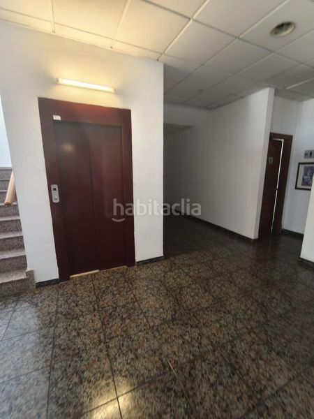 Foto 7fdccf43-fd8f-48e9-9232-d5e01ed1e34c. Edificio in Móra la Nova