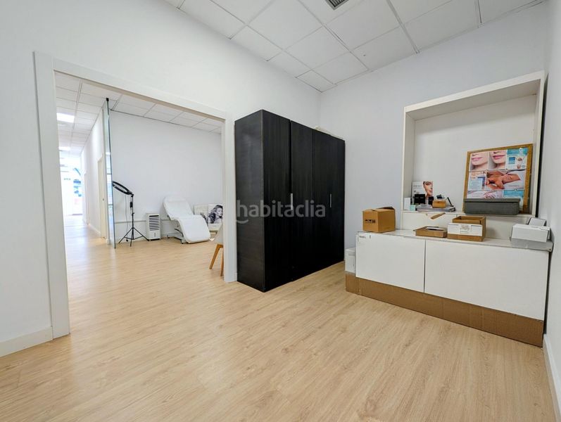 Foto 81541db0-49a0-4aab-8e5f-6ec44782fab0. Local comercial a Gran Via Valencia