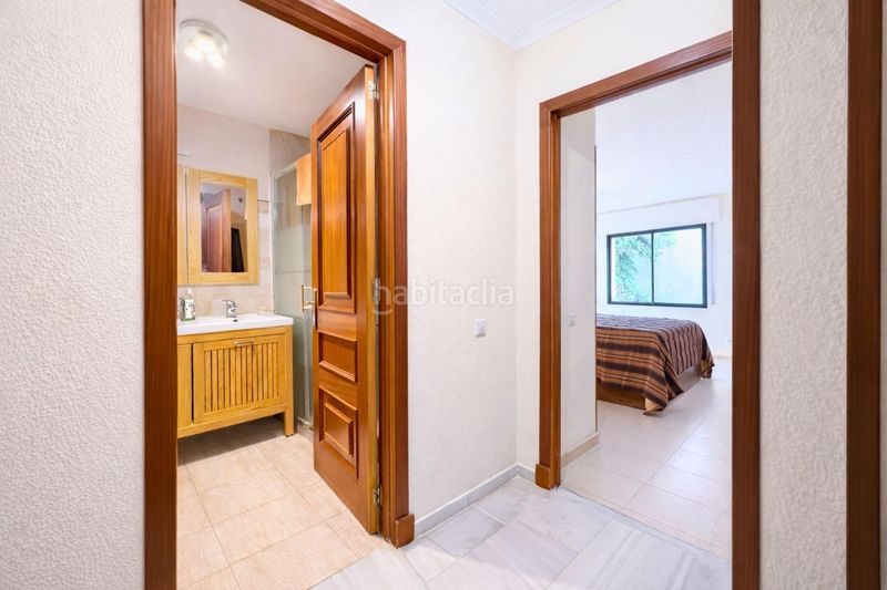Foto 739ba5dd-1637-4cf1-b2df-c673c26ba2bb. Apartament amb aparcament piscina a Playa Bajadilla - Puertos Marbella
