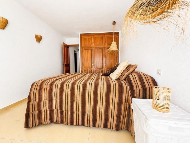 Foto 2d8bf521-23af-4b0f-ae8f-8c54a9113131. Apartament amb aparcament piscina a Playa Bajadilla - Puertos Marbella