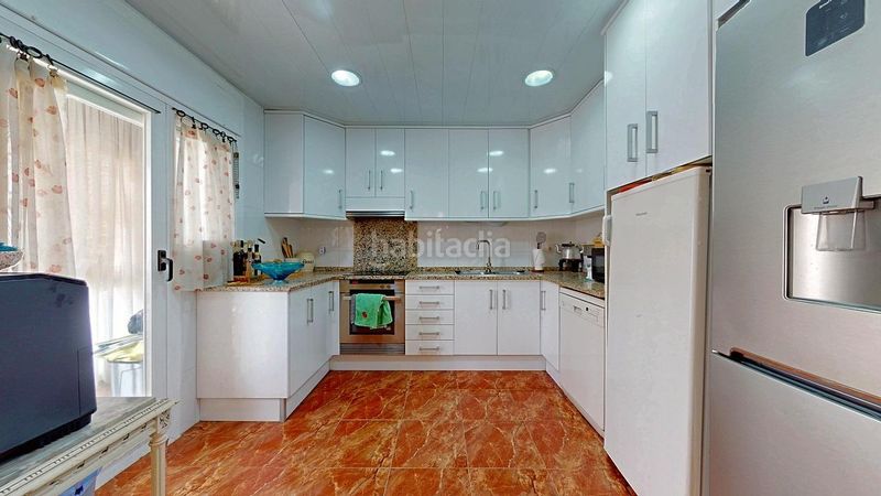 Foto 4b11688e-9452-49bc-999d-631c46e27d0e. Àtic a Rocafonda Mataró