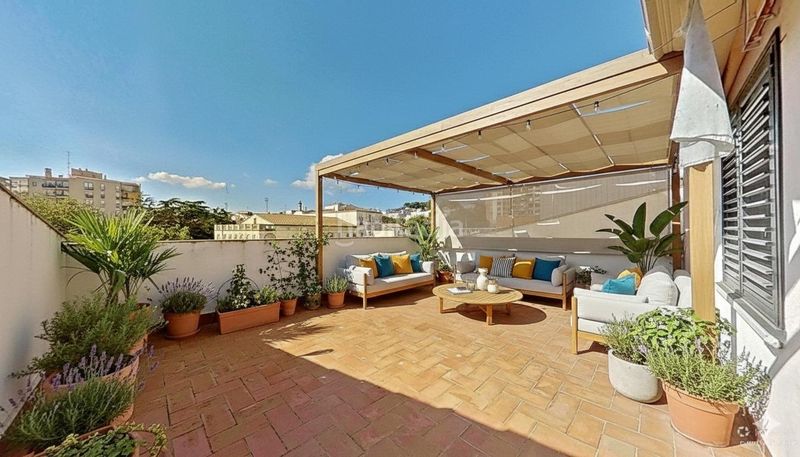 Foto 810a119f-7834-4d85-ae86-9904216038fa. Àtic a Rocafonda Mataró