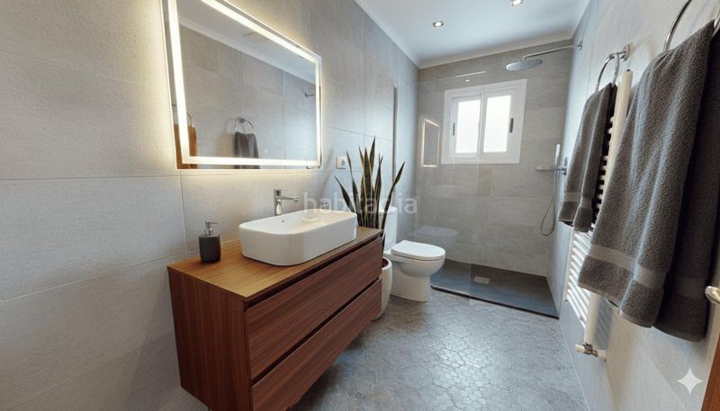 Foto ba1ba036-1542-4ccc-8c1e-c05d0a9af417. Àtic a Rocafonda Mataró