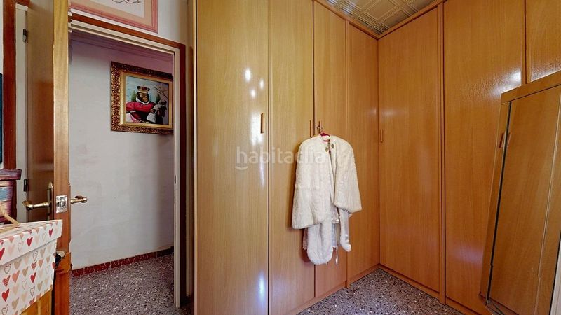 Foto bacf8cea-4040-4ea7-9605-747a7304a54c. Àtic amb calefacció a Rocafonda Mataró