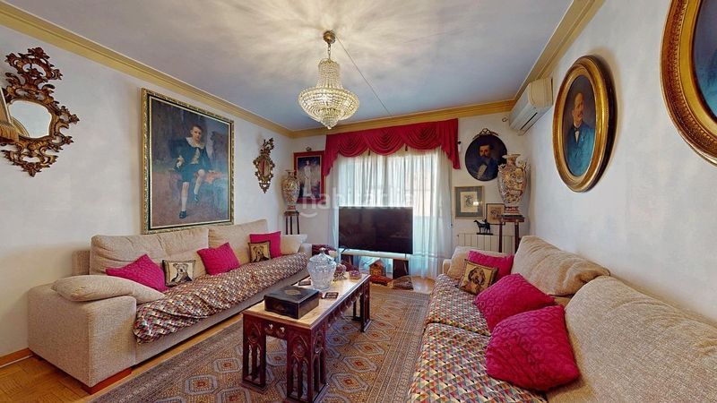 Foto cdc049b1-c2c5-4cc9-9898-843b926118f0. Àtic a Rocafonda Mataró