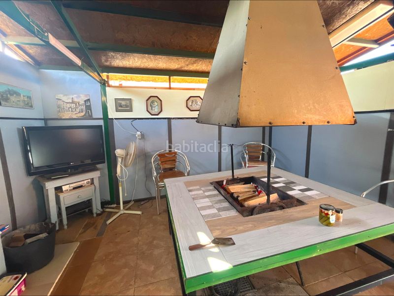 Foto a1bbf98f-e148-4a67-89fb-f354bbd840e3. Casa amb aparcament a Vilamarxant