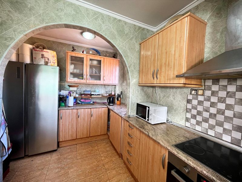 Foto ea55dfdc-8975-4dc6-bbb4-a4e8e8a03697. Casa amb aparcament a Vilamarxant