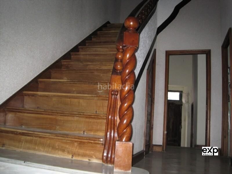 Foto 0d124d20-968d-42d7-b227-99389307bcf8. Casa amb aparcament a Valadouro (O)