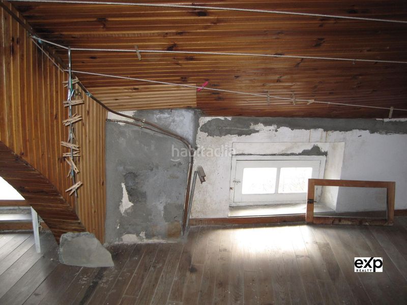 Foto 222b4891-6f93-4cff-beb6-1a5e95356066. Casa amb aparcament a Valadouro (O)