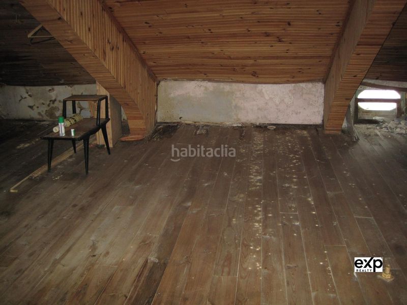 Foto 35503f11-af2e-4852-a245-9c5310c9e820. Casa amb aparcament a Valadouro (O)