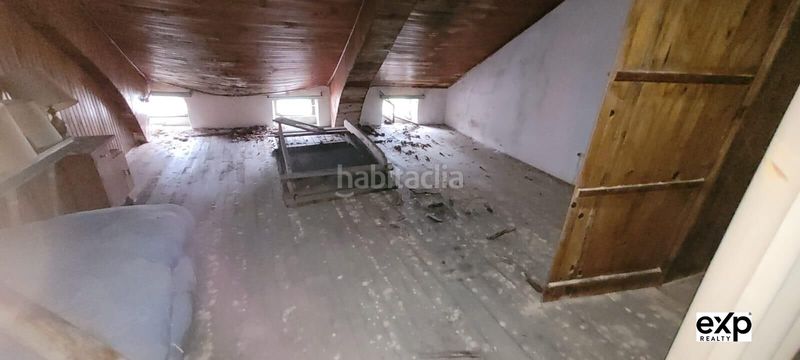 Foto 7377acb5-8686-4265-acf2-23d9b9428a8f. Casa amb aparcament a Valadouro (O)