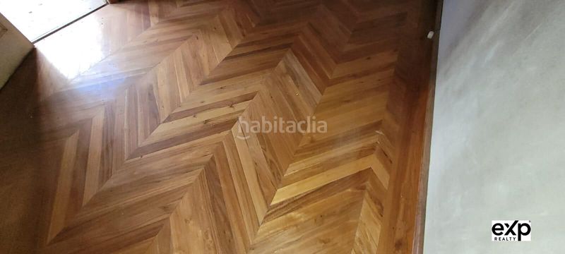 Foto 950b7aee-f88c-4c3d-b0bf-13ef6d2f8b63. Casa amb aparcament a Valadouro (O)
