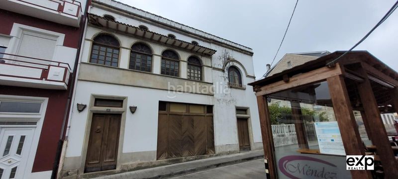 Foto b08d0899-69f7-43a8-9265-9dcc4e35735a. Casa amb aparcament a Valadouro (O)