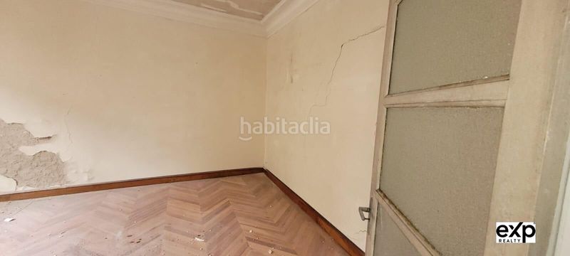 Foto ca88008e-9817-4605-a79d-cdbb34a4ca3c. Casa amb aparcament a Valadouro (O)
