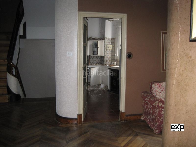 Foto d02f226c-955e-4422-a0c4-a2ddddcddb88. Casa amb aparcament a Valadouro (O)