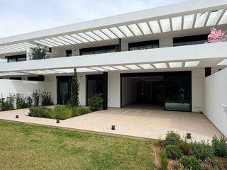 Apartment in Bahía de Marbella. Vivienda a estrenar. vive con los lujos de un resort pero en tu