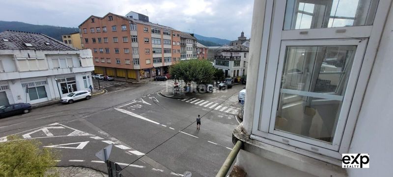 Foto f5208e7a-6f0e-4b7c-9ae2-35e19cf21754. Haus mit heizung parking in Lourenzá