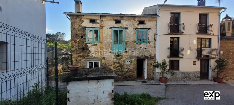 Foto 089c1181-7cd8-40df-b6e8-4e19f42250f3. Casa amb aparcament a Pontenova (A)