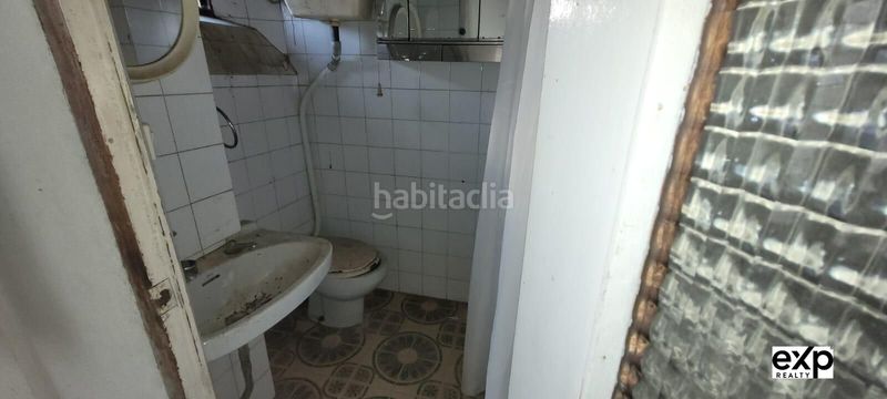 Foto d1ea3176-f7dc-4a72-bf31-802a9b2a3785. Casa amb aparcament a Pontenova (A)