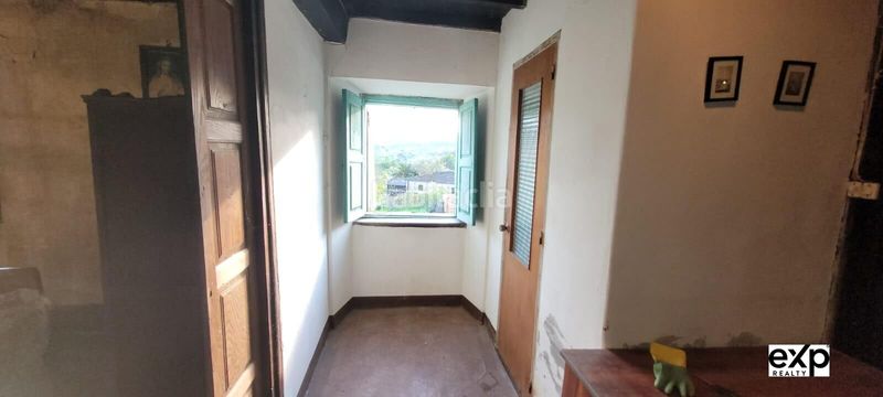 Foto d9cd48e4-f822-4c96-a0c1-360b66993464. Casa amb aparcament a Pontenova (A)