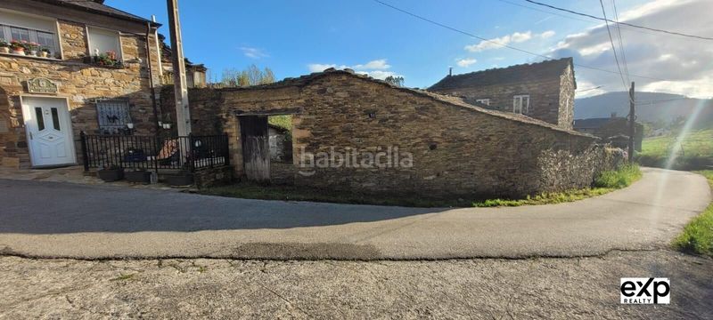 Foto faffdfd9-604f-4e17-b20a-c3ec1059c6a8. Casa amb aparcament a Pontenova (A)