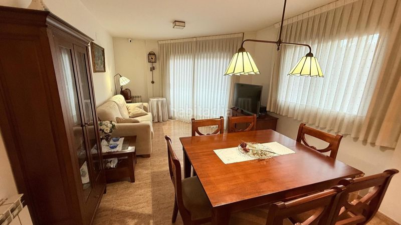 Foto 6b97c1a8-0940-4915-8ce2-00d1e4a3eb8b. Pis amb calefacció aparcament a Centre Reus