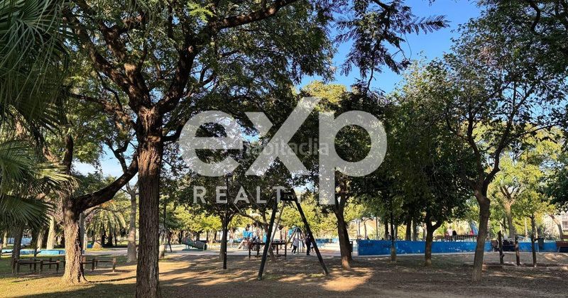 Foto f369c096-b633-4f58-88f2-df9464ceee76. Casa a El Cabanyal-El Canyamelar Valencia