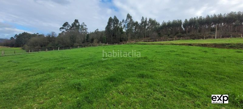 Foto 0d7c8baa-3d72-42c5-951b-0bfd6fb10036. Terreno residencial terreno edificable en Castropol