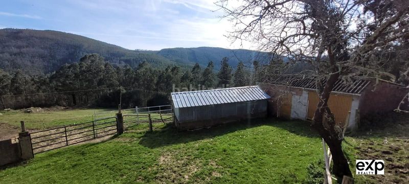 Foto 0723fbaa-73f6-4aa0-abc1-56250733f8d6. Casa adossada amb aparcament a Valadouro (O)