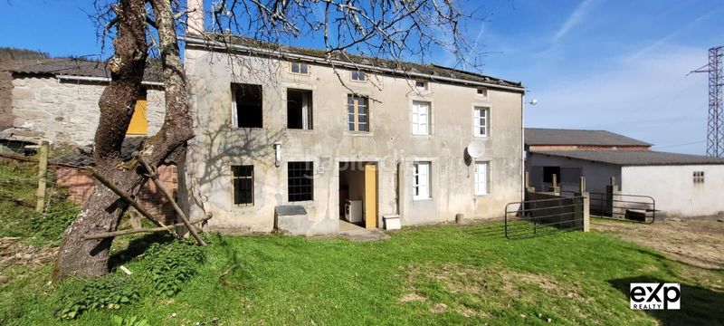 Foto d262a4d6-9476-4b38-9924-32c1269e6c19. Casa adossada amb aparcament a Valadouro (O)