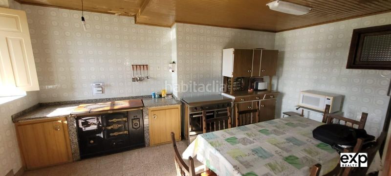 Foto d4620472-a19e-4875-8b68-6b7e94df43d1. Casa adossada amb aparcament a Valadouro (O)