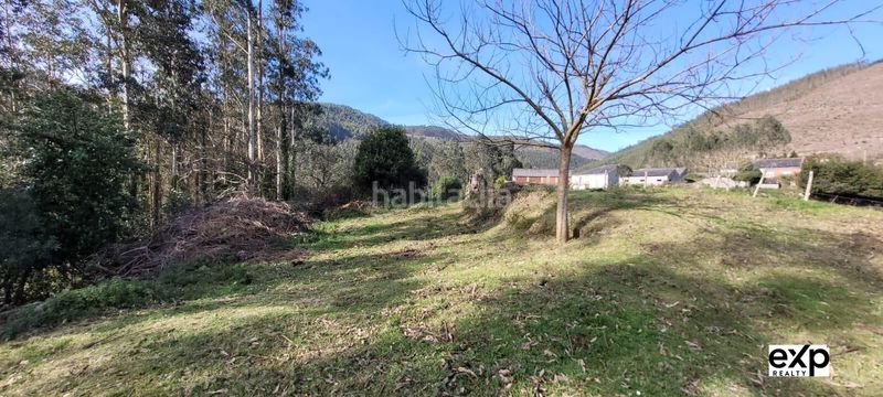 Foto d568cd31-5b38-4994-9e4b-1a0a0f61c7aa. Casa adossada amb aparcament a Valadouro (O)