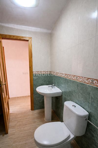 Foto 030299fa-89db-4dd1-9127-b56da4d5e836. Casa aparellada amb aparcament a San Isidro - Campohermoso Níjar